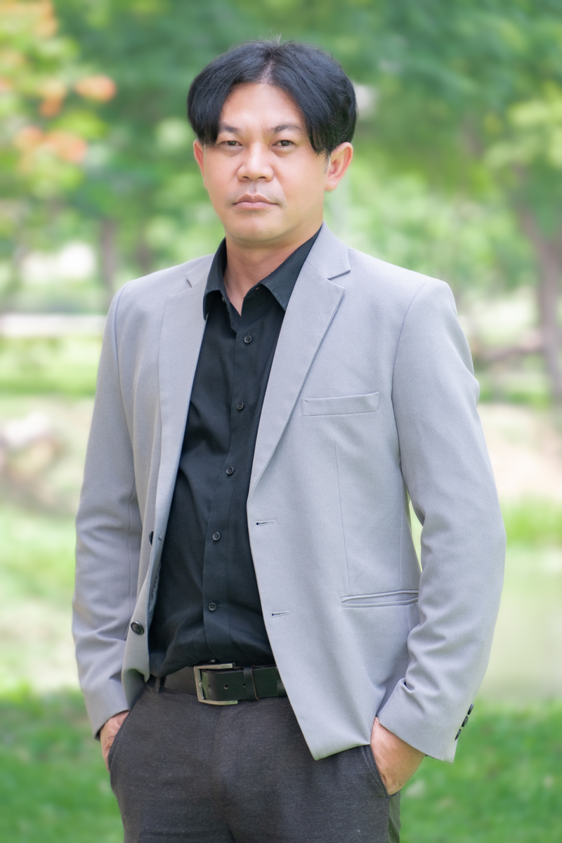 อ.กฤตนพัฒน์ สิงห์สีโว